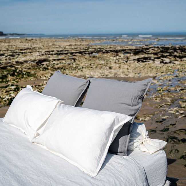 Taie d'Oreiller en Lin Lavé Blanc Craie