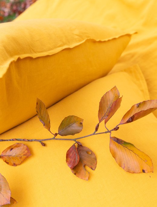 Taie d'Oreiller en Lin Lavé Safran