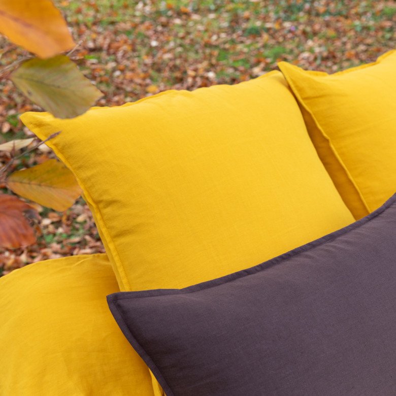 Taie d'Oreiller en Lin Lavé Safran - Embrin