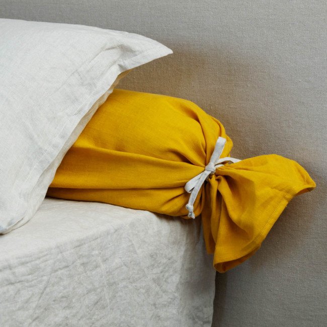 Taie de Traversin en Lin Lavé Safran