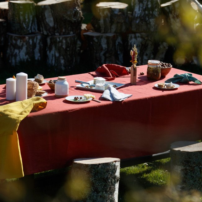 Nappe en Lin Lavé Rouge Figue
