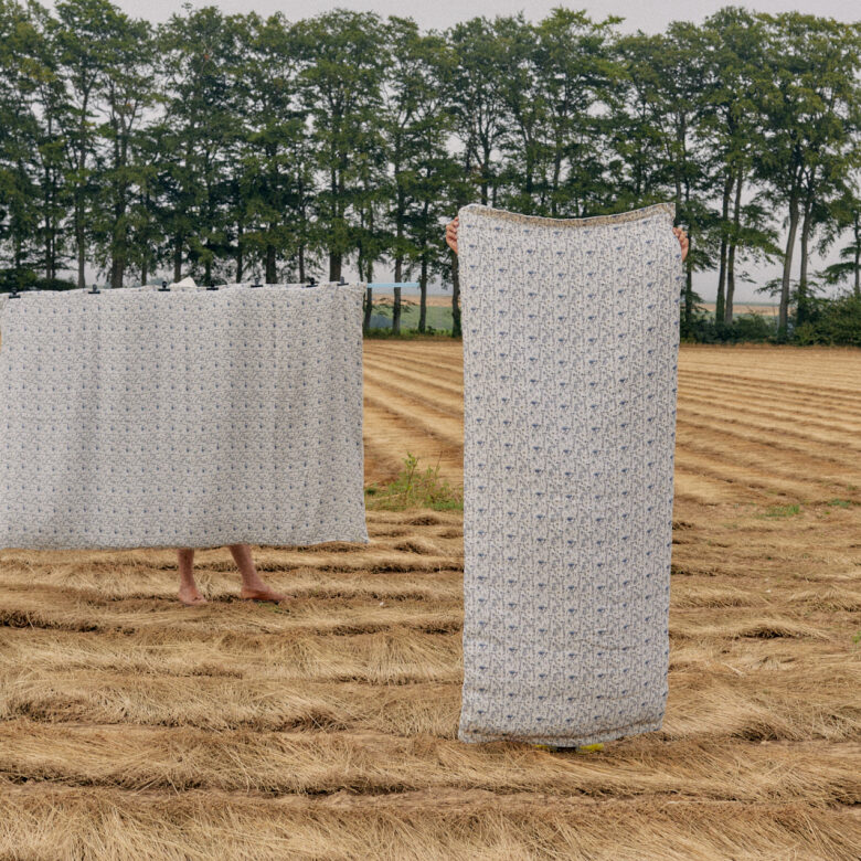 Courtepointe Herbier de Lin Cirrus - Bleu & Ocre - Embrin