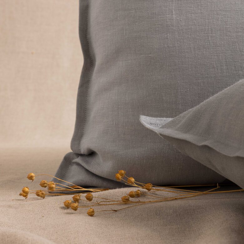 Taie d'Oreiller en Lin Lavé Gris Brume - Embrin