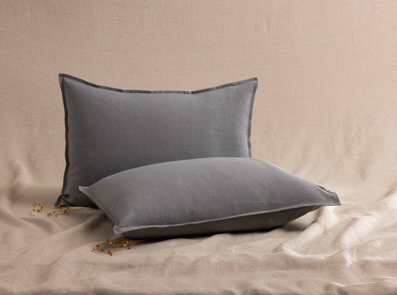 Taie d'Oreiller en Lin Lavé Gris Brume