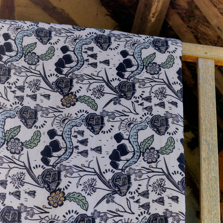 Courtepointe en Lin Lavé Chaumière en Bord de Rivière - Embrin