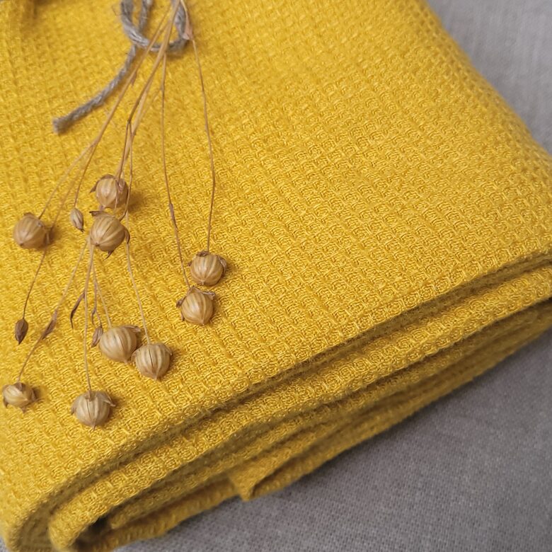 Serviette Nid d'Abeille en Lin Lavé Safran - Embrin