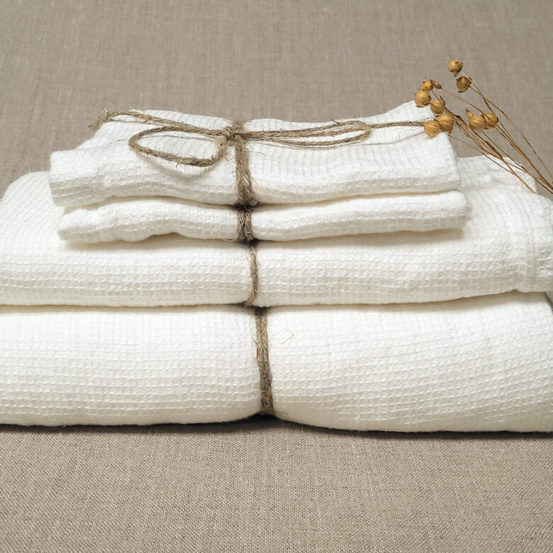 Washed Linen Honeycomb Towel in Chalk White - Embrin
