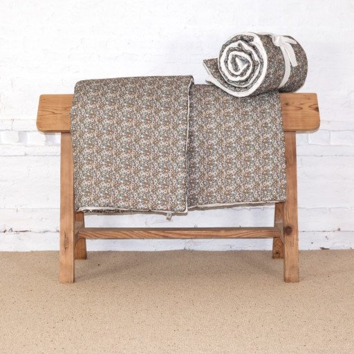 Courtepointe en Lin Lavé Romance dans la Jachère Fleurie