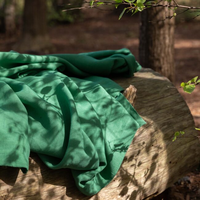 Washed linen tablecloth Pea Green