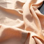 Nappe en lin lavé Pêche