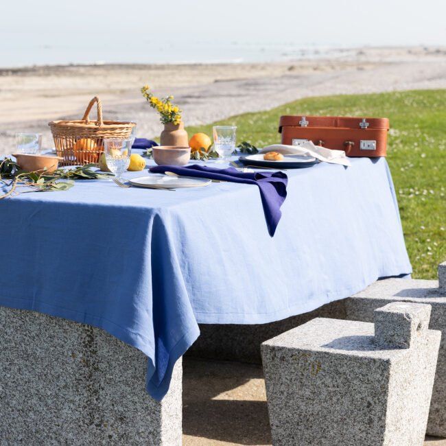 Nappe en lin lavé Fleur Bleue
