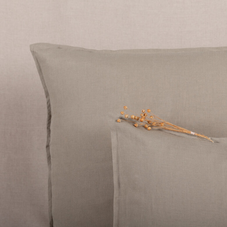 Taie d'oreiller en lin lavé Vert Laurier - Embrin