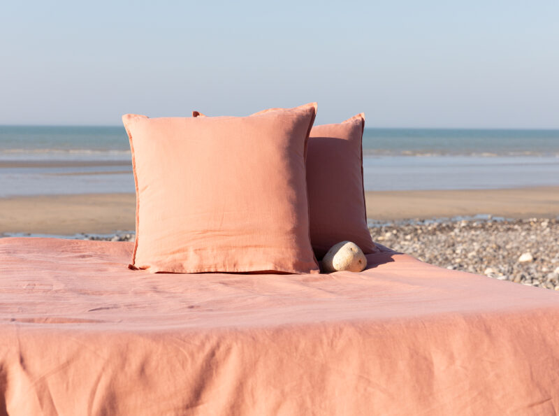 Taie d'oreiller en lin lavé Terre Cuite