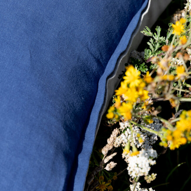 Housse de coussin en lin lavé Bleu Outremer Bicolore