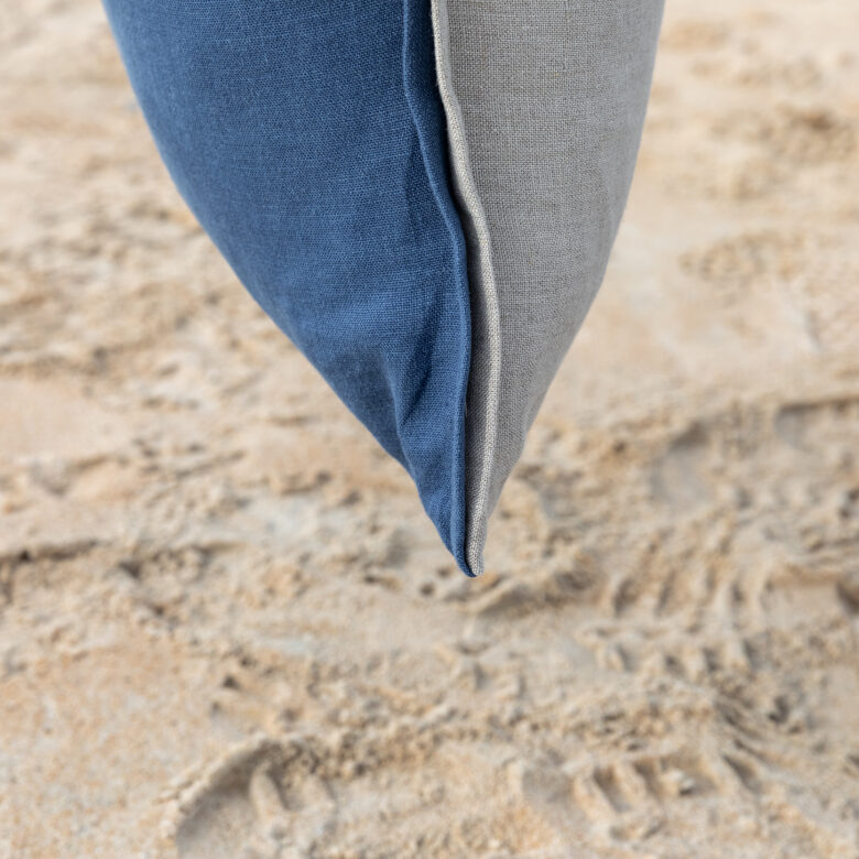 Housse de coussin en lin lavé Bleu Outremer - Embrin