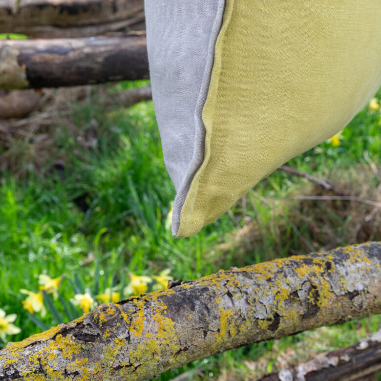 Housse de coussin en lin lavé Jaune Houblon - Embrin