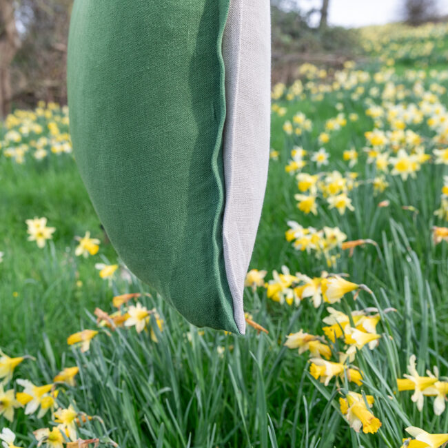 Housse de coussin en lin lavé Vert Mousse