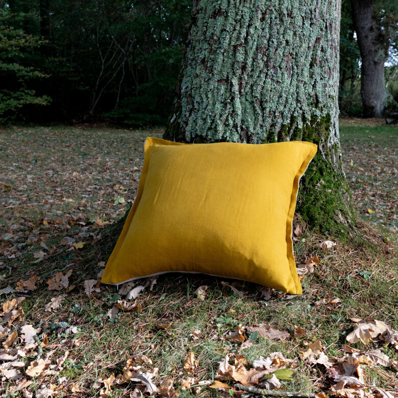 Housse de coussin en lin lavé Jaune Curry Bicolore - Embrin
