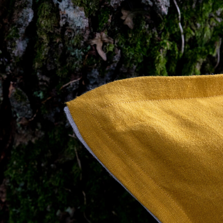 Housse de coussin en lin lavé Jaune Curry Bicolore - Embrin