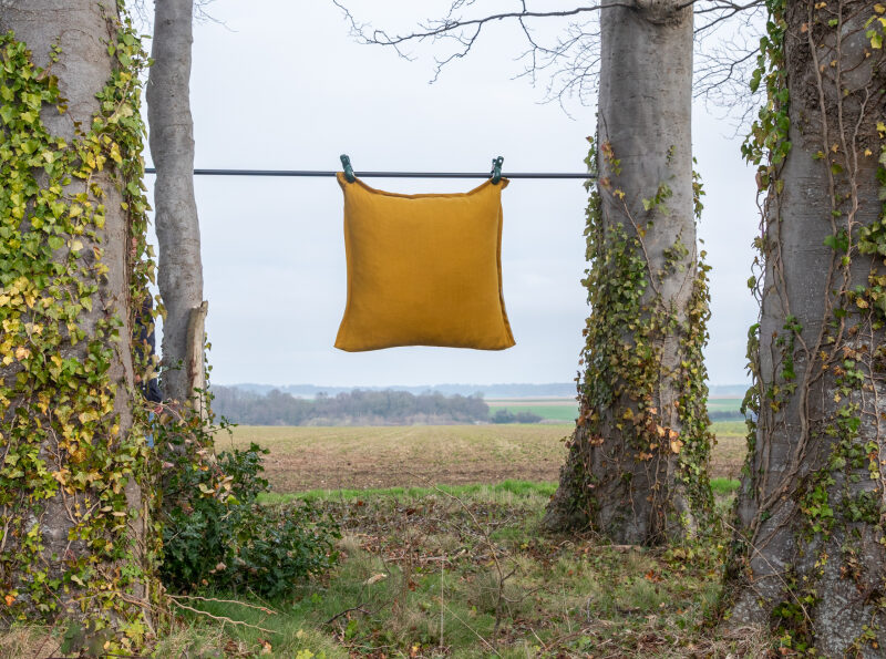Housse de coussin en lin lavé Jaune Curry