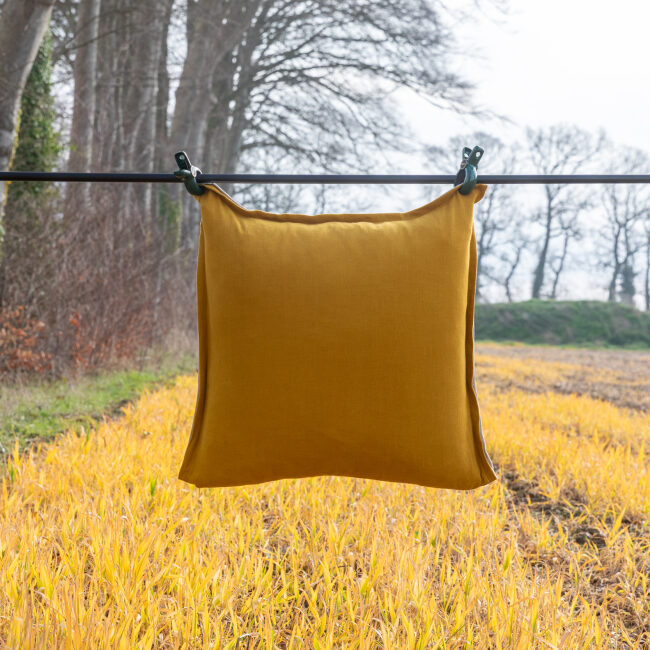 Housse de coussin en lin lavé Jaune Curry