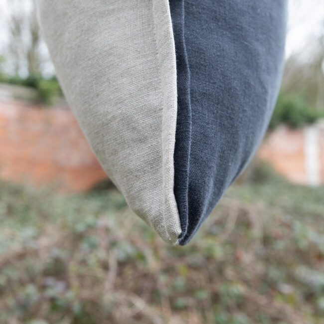 Housse de coussin en lin lavé Gris Plomb
