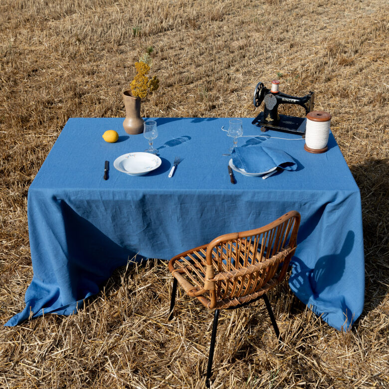 Nappe en lin lavé Bleu Azur - Embrin