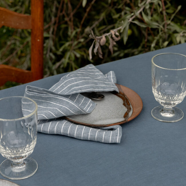 Serviettes de table en lin lavé Rayures Ardoise (lot de 4)
